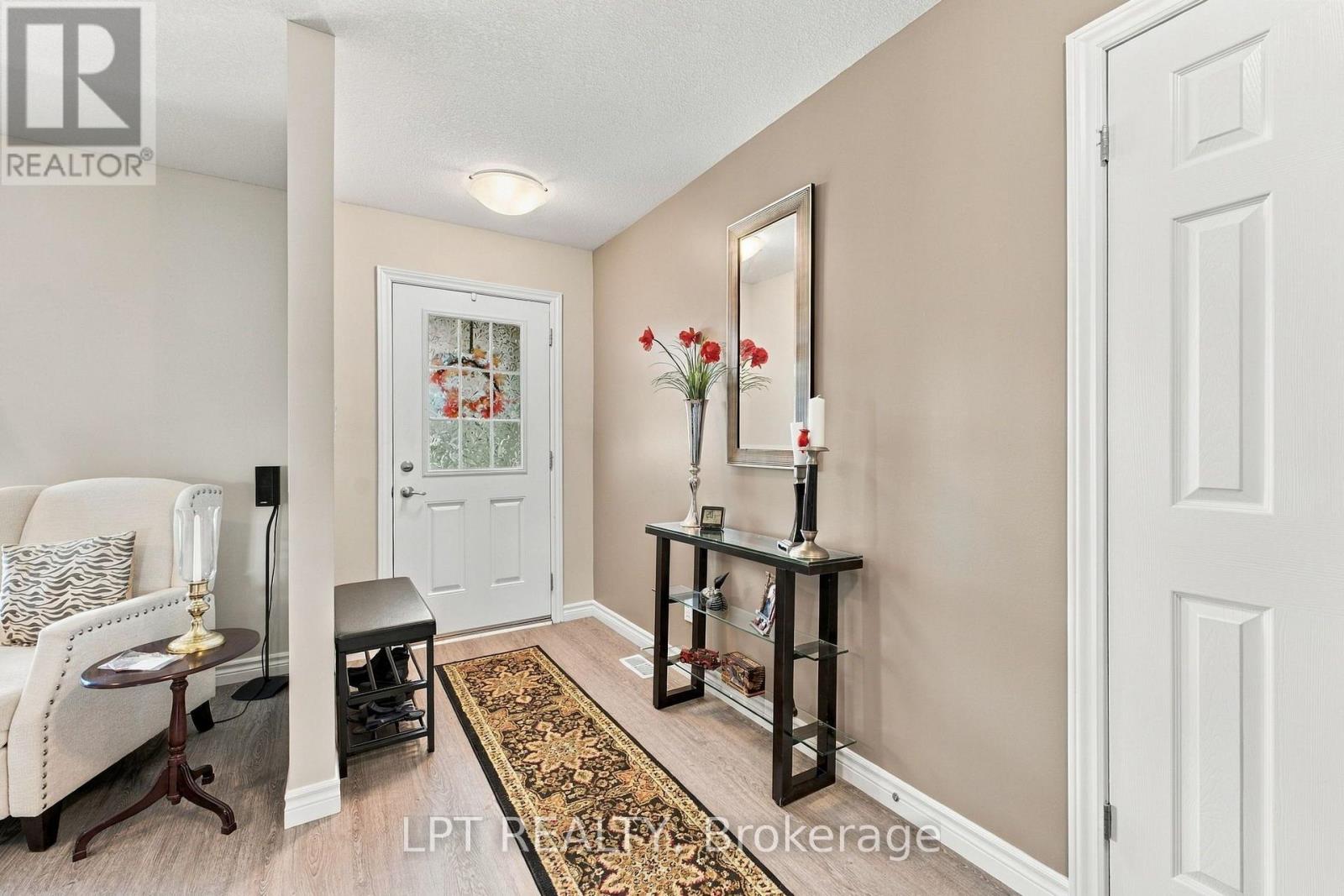 102 Huron Heights Drive, Ashfield-Colborne-Wawanosh, Ontario  N7A 0C6 - Photo 9 - X13775666