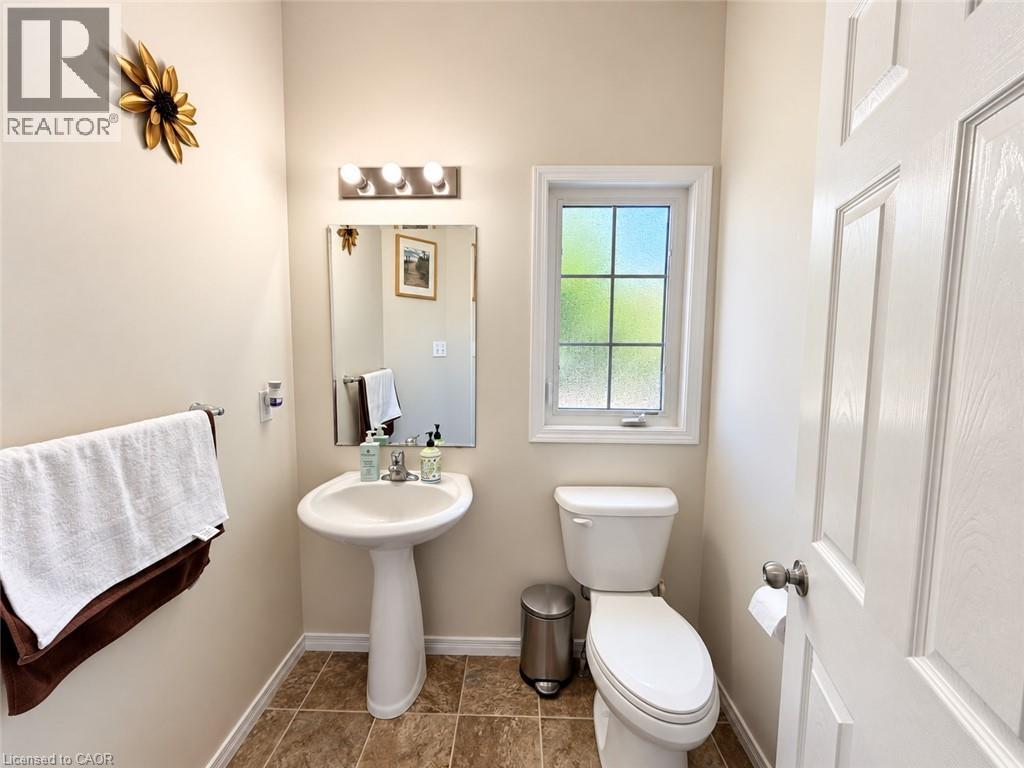 649 Winterberry Avenue, Waterloo, Ontario  N2V 2X4 - Photo 14 - 40860990