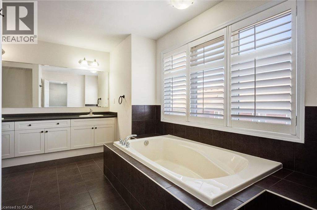 358 Laundon Terrace, Milton, Ontario  L9T 7N9 - Photo 23 - 40867277