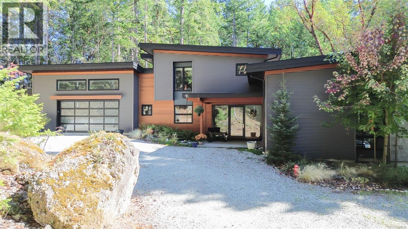 1322 Nose Point Rd, Salt Spring, British Columbia