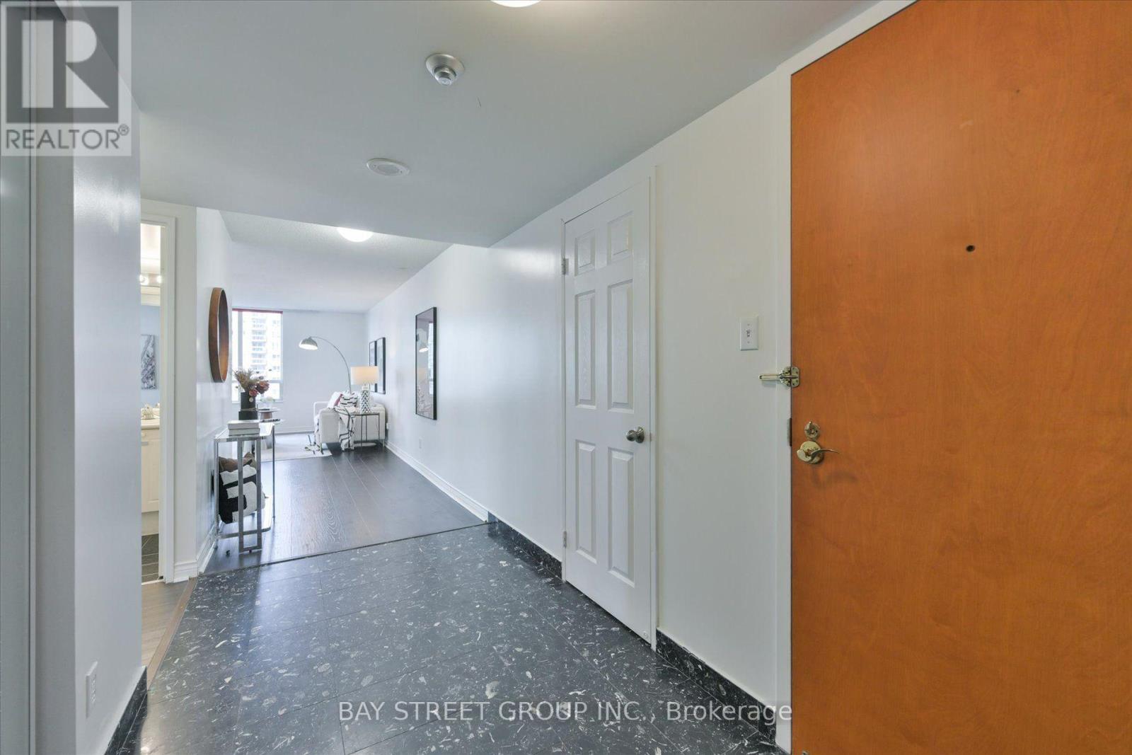 1210 - 260 Doris Avenue, Toronto, Ontario  M2N 6X9 - Photo 5 - C13837638