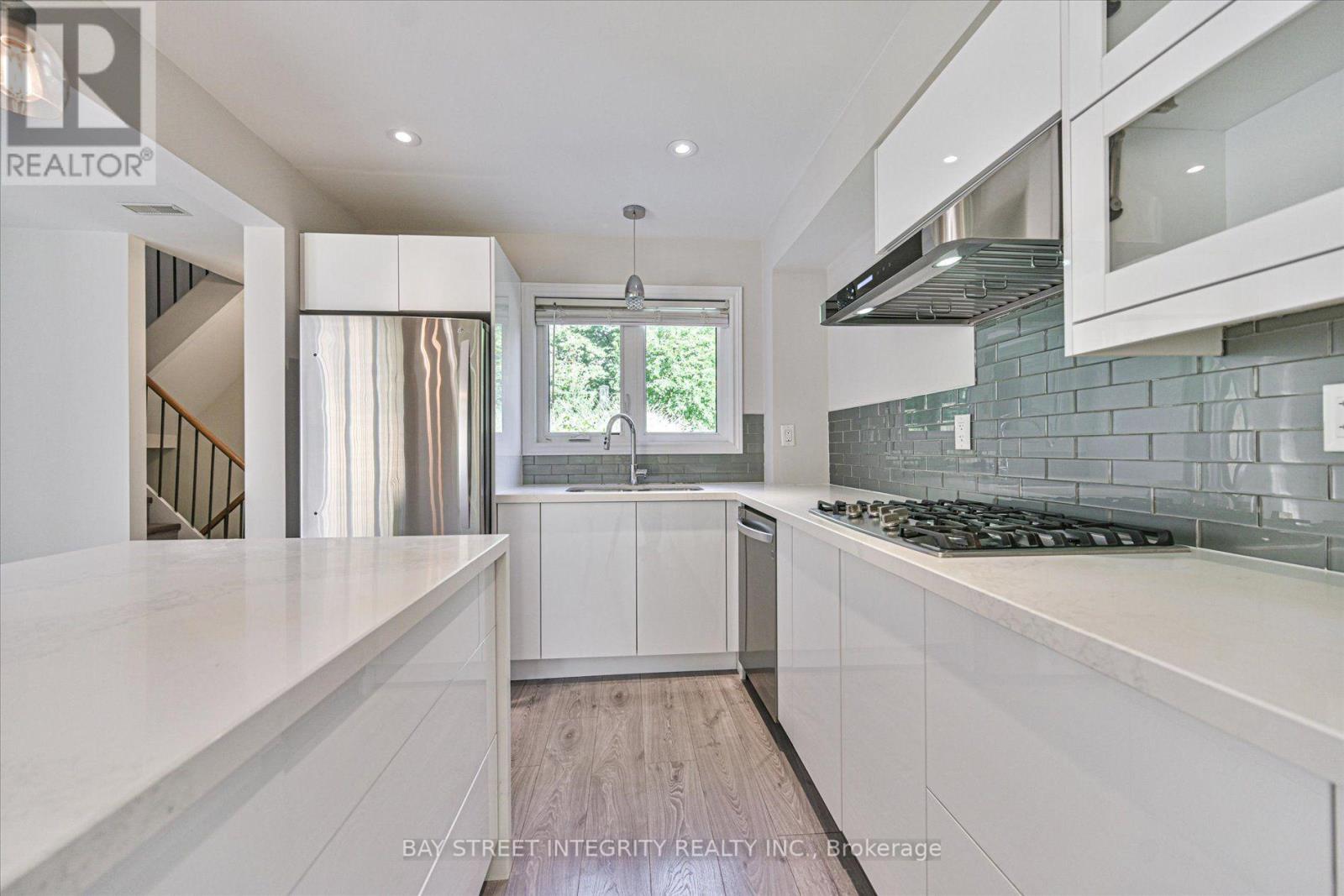 7 - 250 Erskine Avenue, Toronto, Ontario  M4P 1Z4 - Photo 11 - C13837666