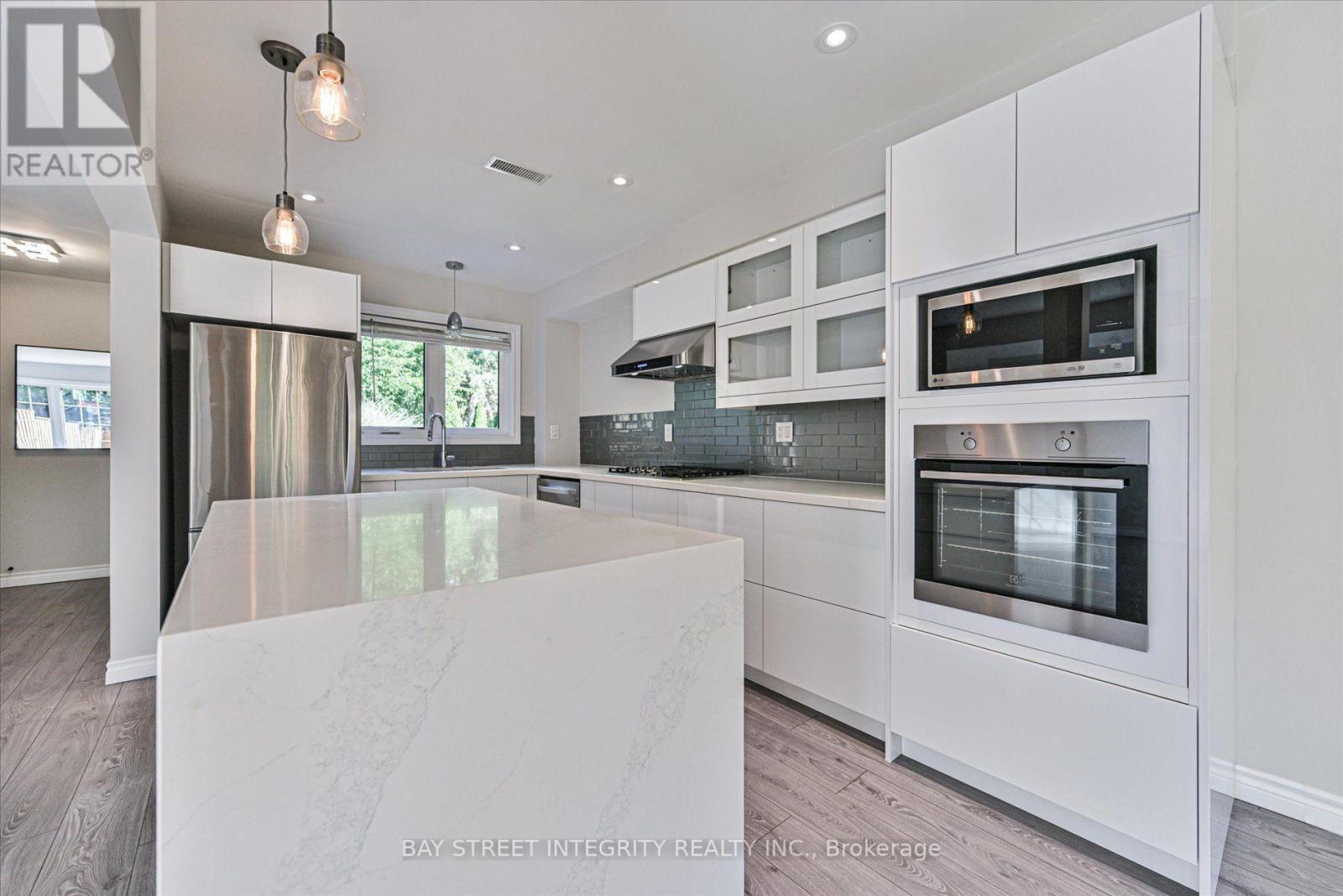 7 - 250 Erskine Avenue, Toronto, Ontario  M4P 1Z4 - Photo 12 - C13837666