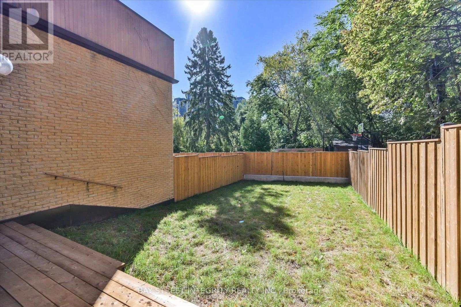 7 - 250 Erskine Avenue, Toronto, Ontario  M4P 1Z4 - Photo 34 - C13837666