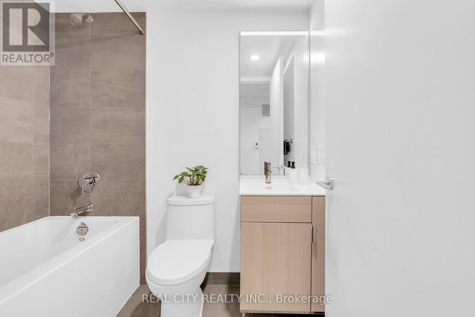 Th114 - 28 Eastern Avenue, Toronto (Moss Park), Ontario  M5A 1H5 - Photo 28 - C13837672