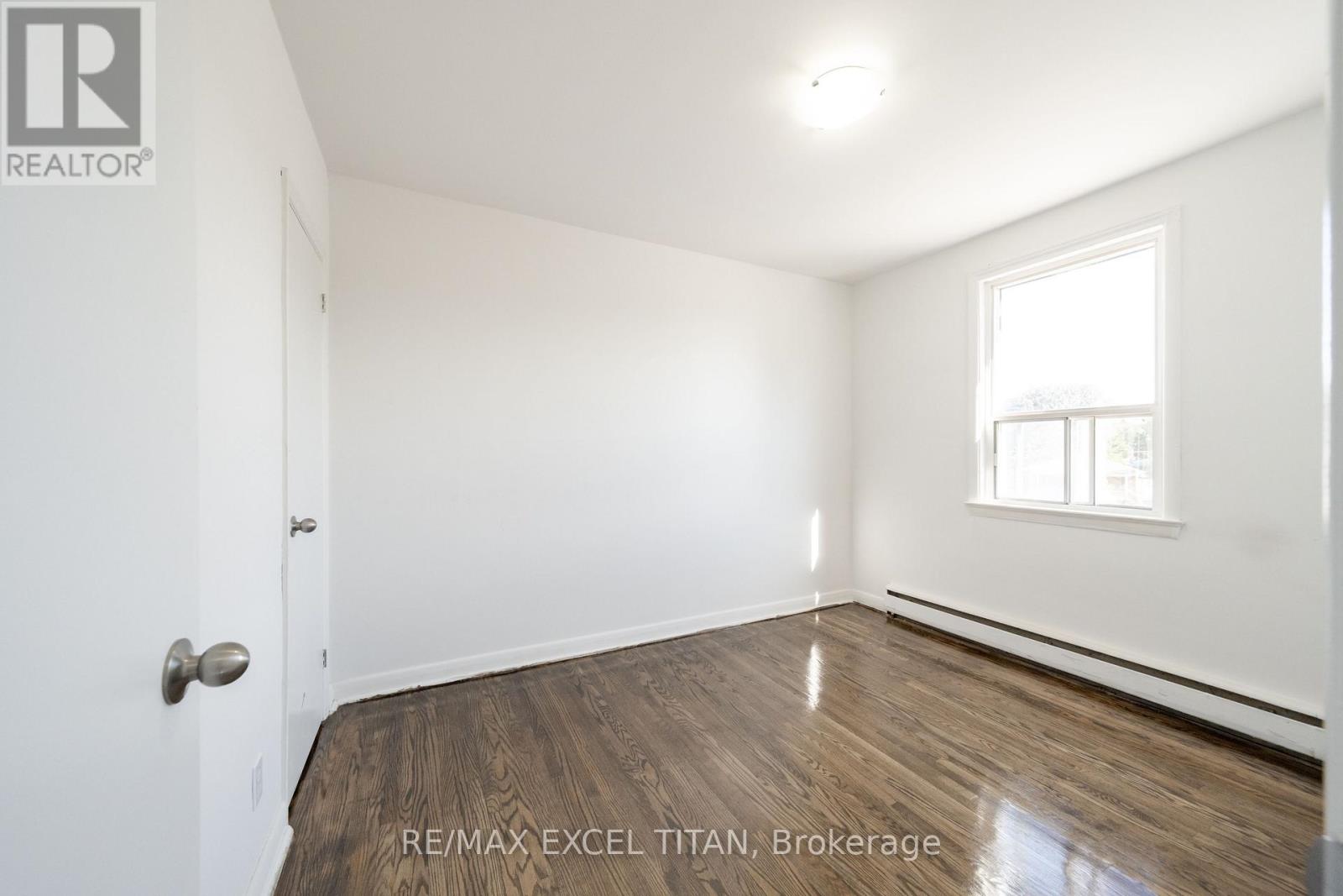 7 - 1201 Cedar Street, Oshawa (Lakeview), Ontario  L1J 3P1 - Photo 9 - E13837644