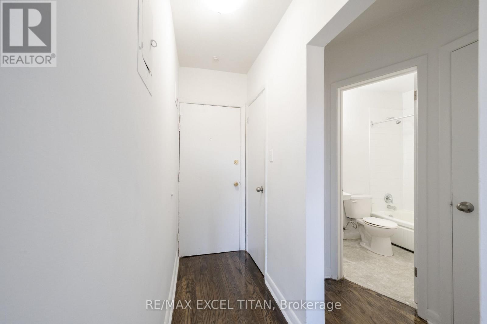 6 - 1201 Cedar Street, Oshawa (Lakeview), Ontario  L1J 3P1 - Photo 5 - E13837648
