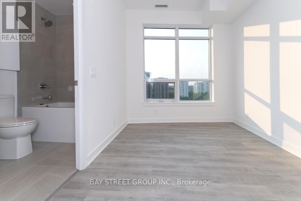 1005 B - 50 Upper Mall Way S, Vaughan, Ontario  L4J 0L8 - Photo 17 - N13837664
