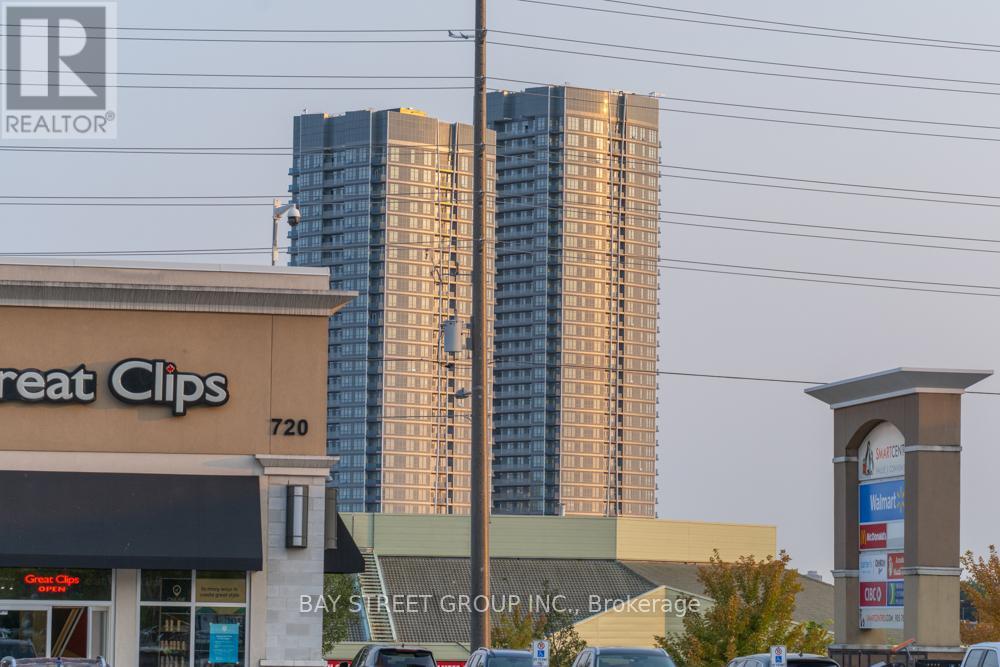 1005 B - 50 Upper Mall Way S, Vaughan, Ontario  L4J 0L8 - Photo 3 - N13837664