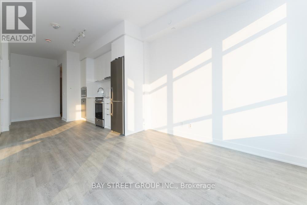 1005 B - 50 Upper Mall Way S, Vaughan, Ontario  L4J 0L8 - Photo 7 - N13837664