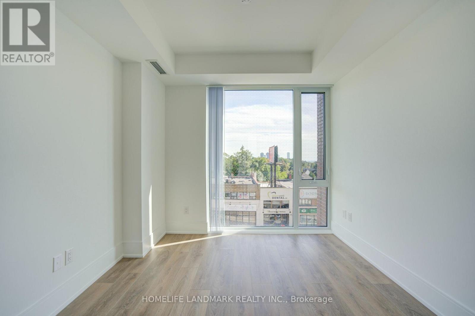 310 - 2450 Bloor Street W, Toronto, Ontario  M6S 0A9 - Photo 10 - W13837668