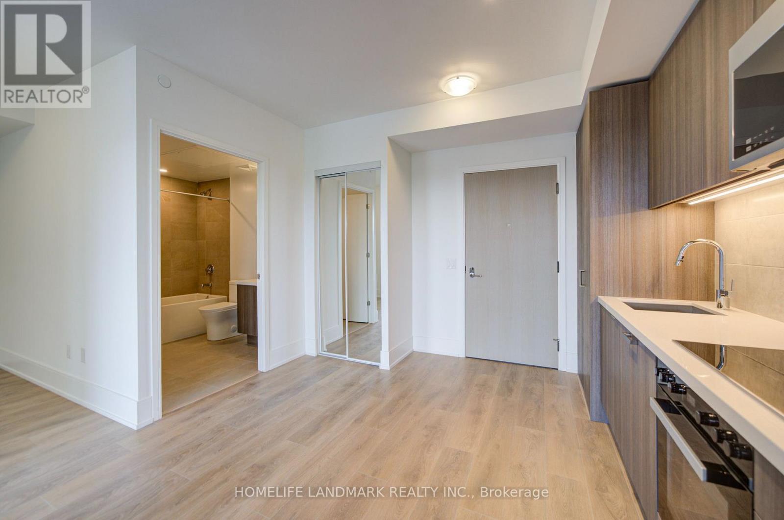 310 - 2450 Bloor Street W, Toronto, Ontario  M6S 0A9 - Photo 23 - W13837668