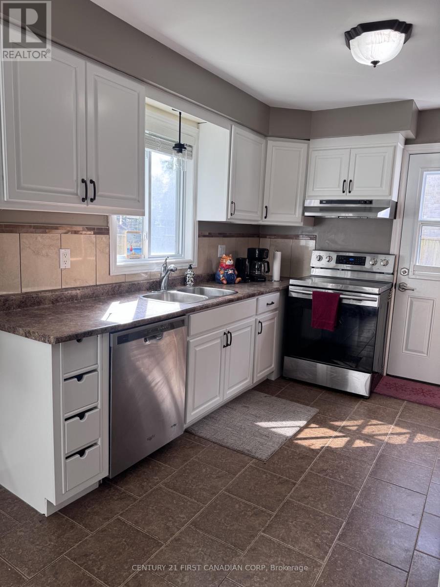 21 Denlaw Road, London North (North I), Ontario  N6G 3L3 - Photo 11 - X13833236