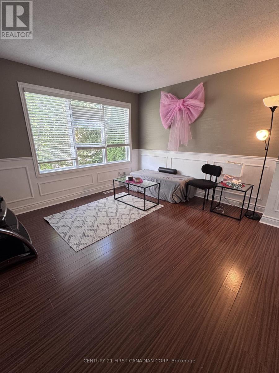21 Denlaw Road, London North (North I), Ontario  N6G 3L3 - Photo 5 - X13833236