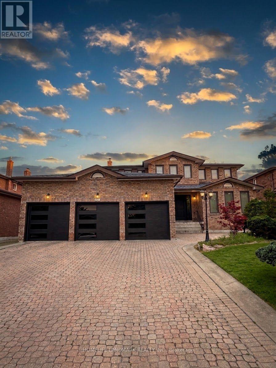 11 RAVENHILL CRESCENT, Markham, Ontario