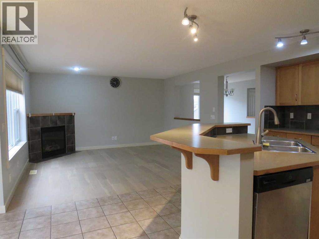 35 Panamount View NW, Calgary, Alberta  T3K 0A6 - Photo 24 - A2322426