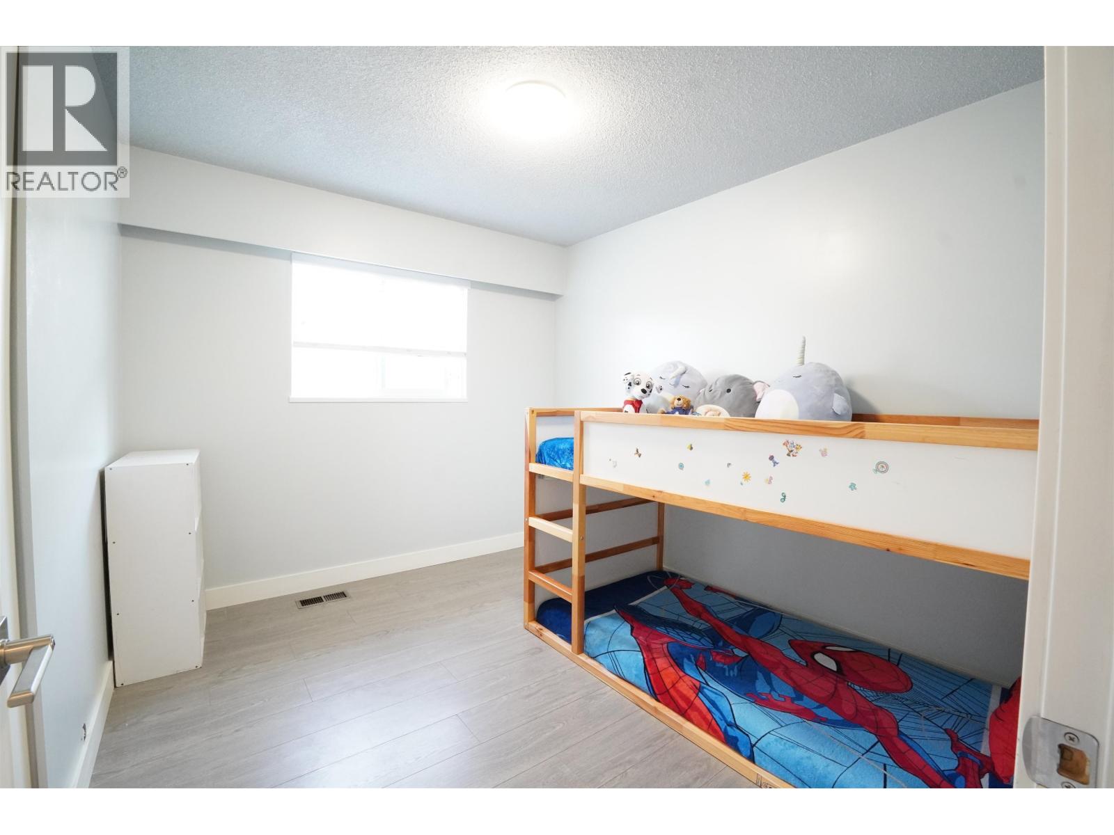 6819 Knight Street, Vancouver, British Columbia  V5P 2W4 - Photo 5 - R3170216
