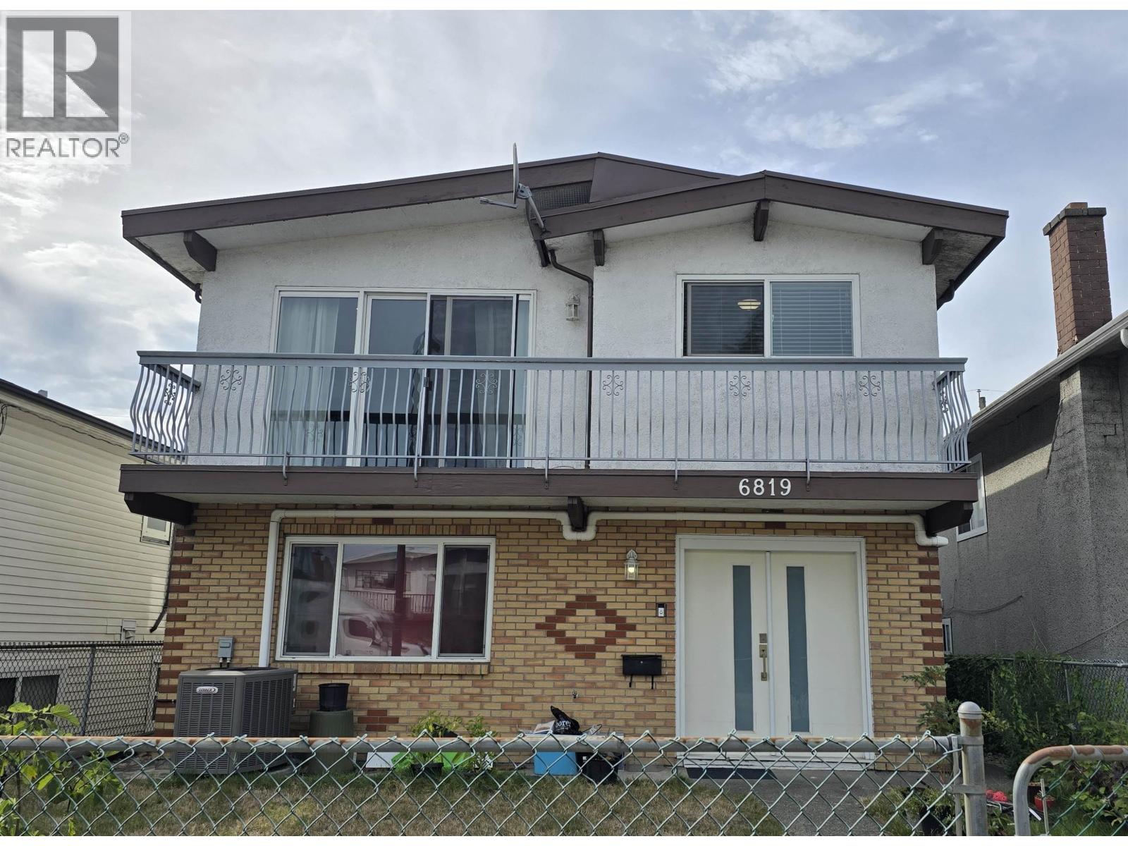 6819 KNIGHT STREET, Vancouver, British Columbia