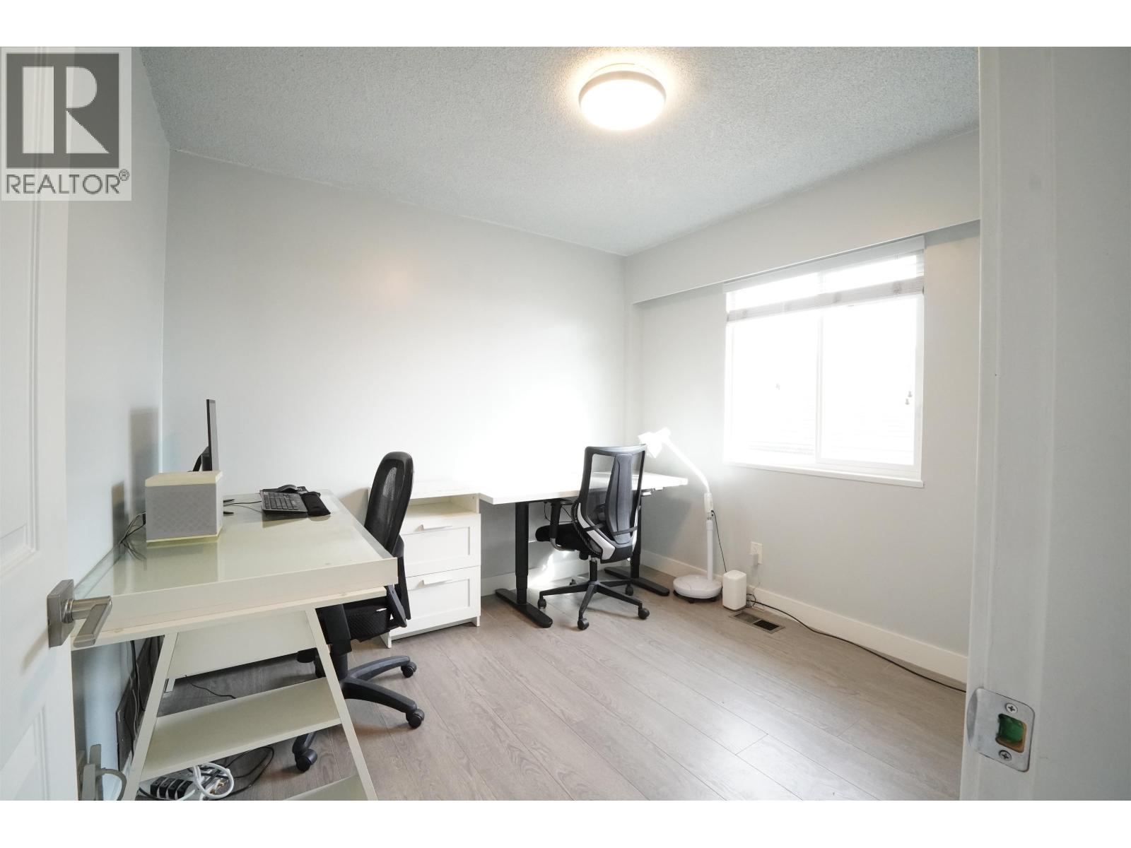 6819 Knight Street, Vancouver, British Columbia  V5P 2W4 - Photo 6 - R3170216