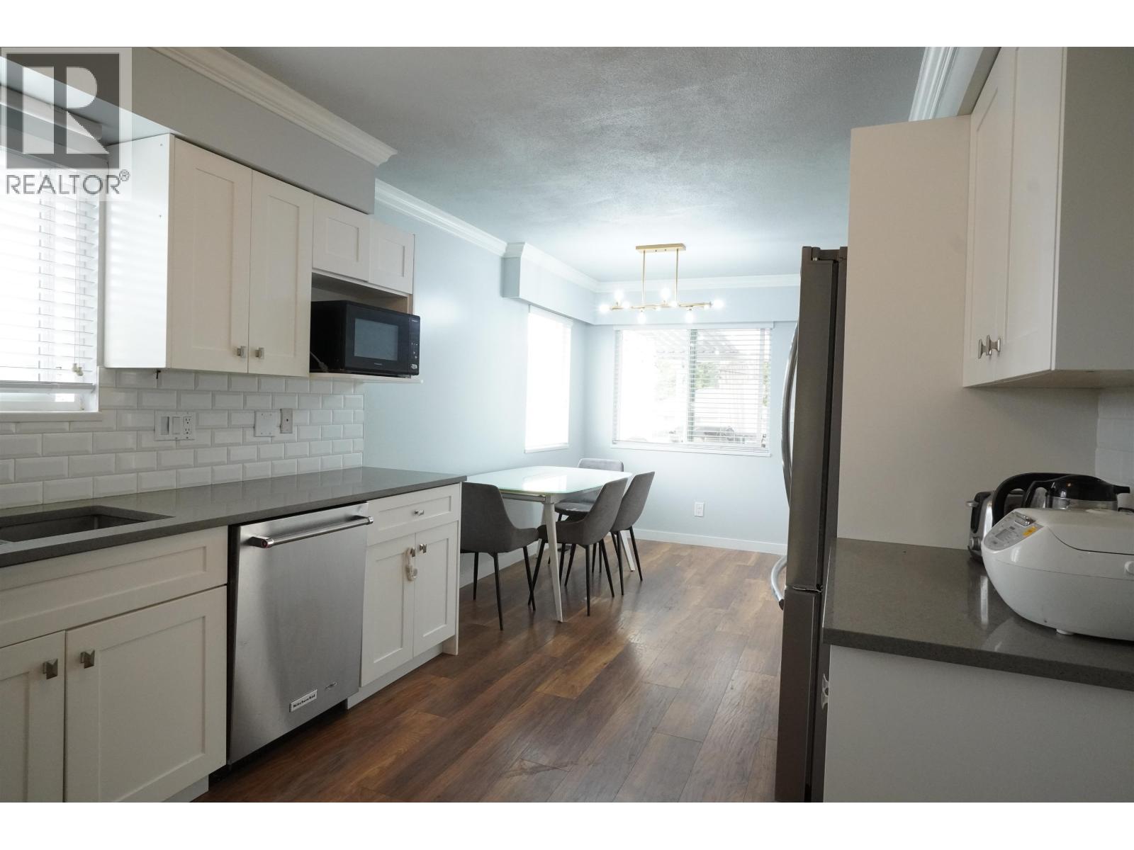 6819 Knight Street, Vancouver, British Columbia  V5P 2W4 - Photo 11 - R3170216