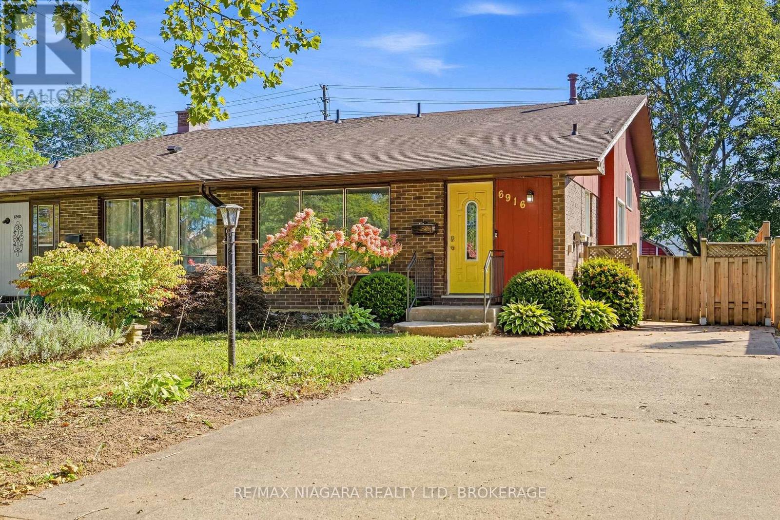 6916 Dolphin Street, Niagara Falls, Ontario  L2E 6Y2 - Photo 3 - X13837726