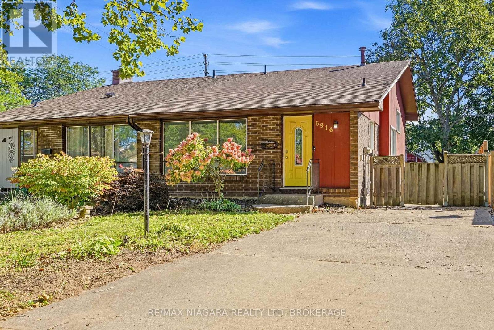 6916 Dolphin Street, Niagara Falls, Ontario  L2E 6Y2 - Photo 4 - X13837726