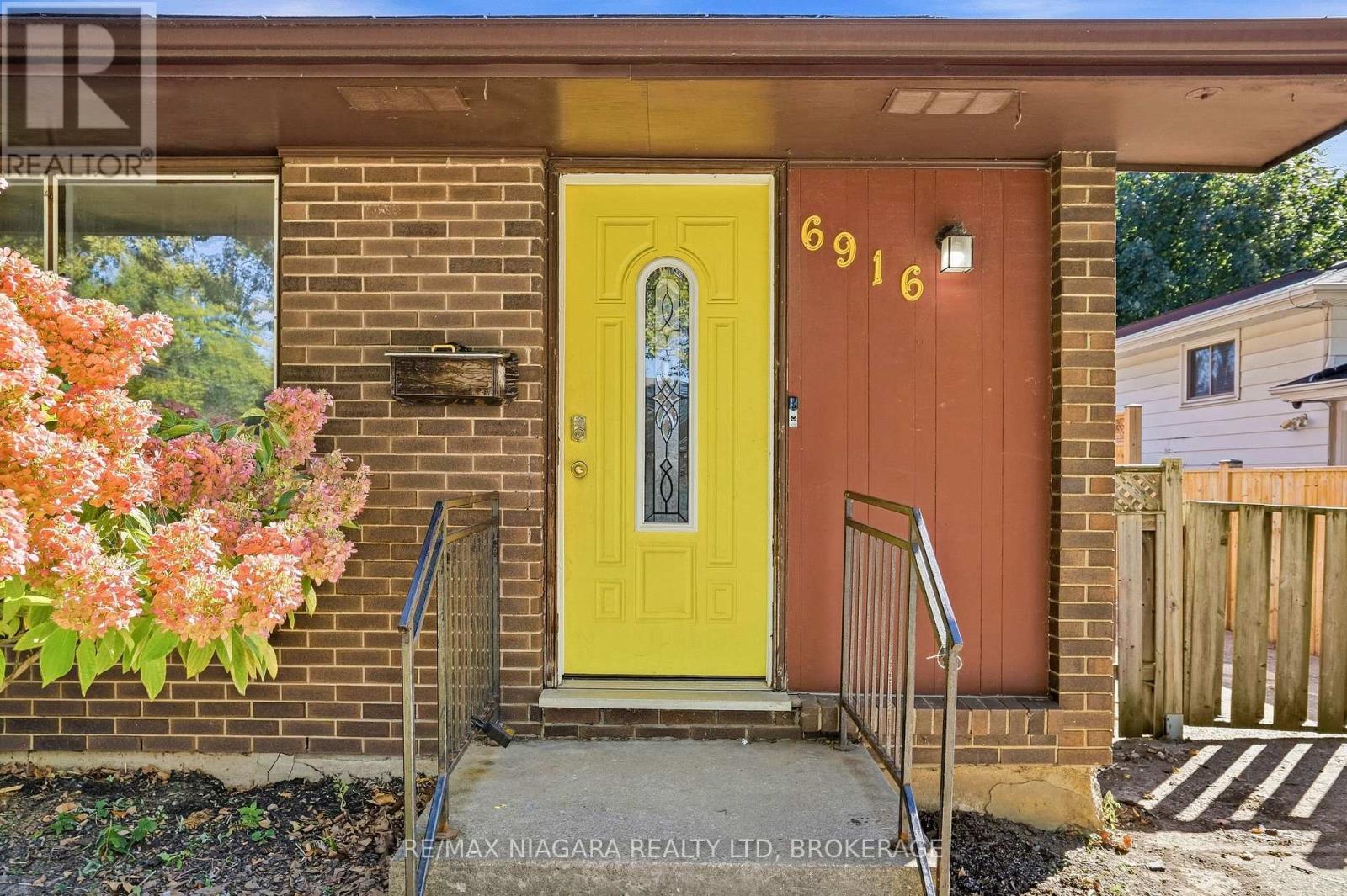 6916 Dolphin Street, Niagara Falls, Ontario  L2E 6Y2 - Photo 7 - X13837726