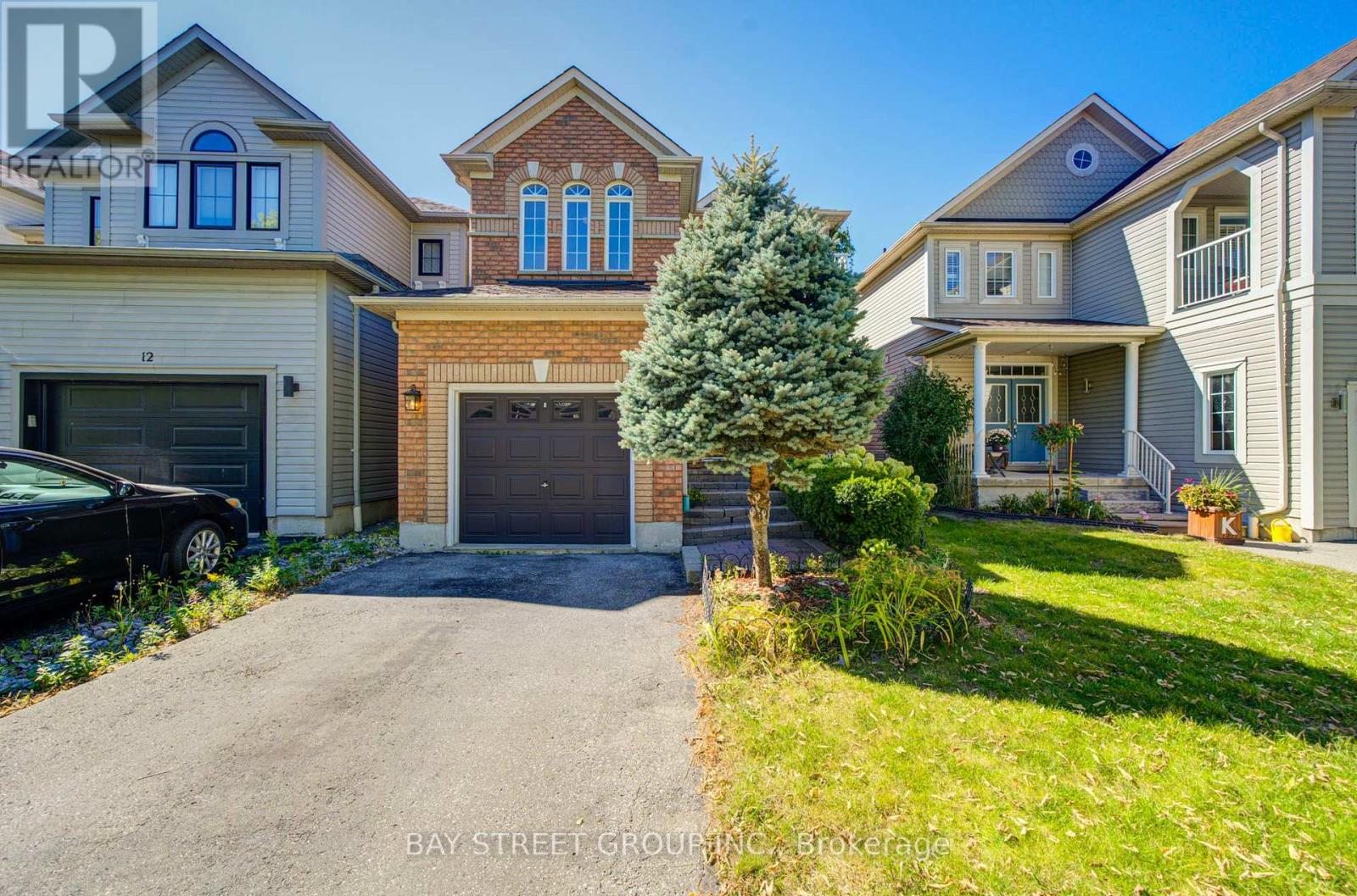 10 TALLSHIPS DRIVE, Whitby, Ontario