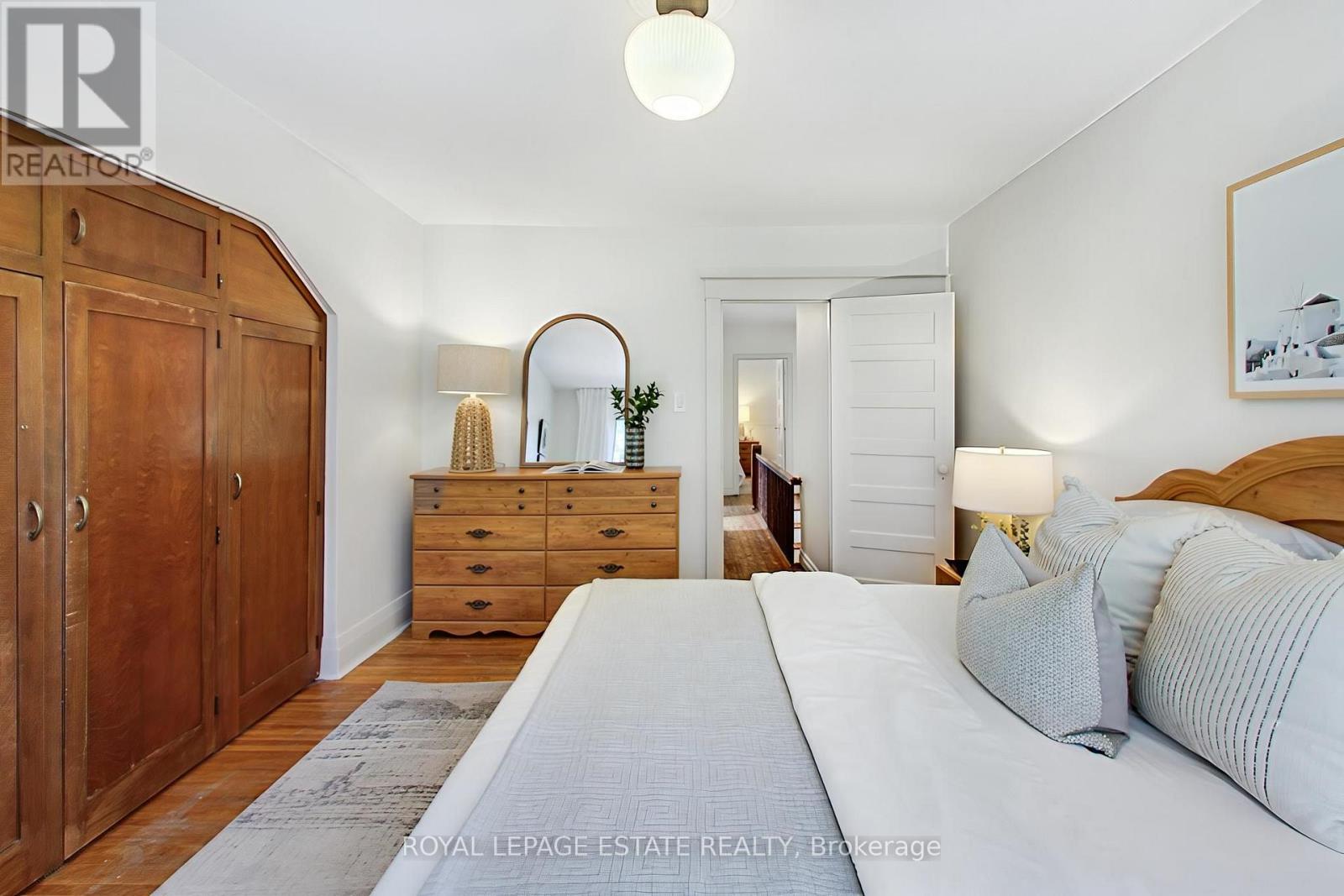 20 Stephenson Avenue, Toronto, Ontario  M4C 1G1 - Photo 12 - E13837722