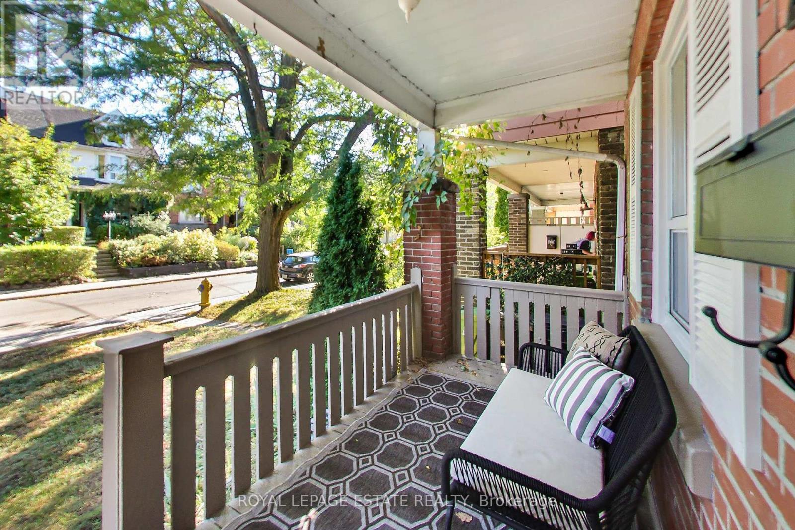 20 Stephenson Avenue, Toronto, Ontario  M4C 1G1 - Photo 2 - E13837722