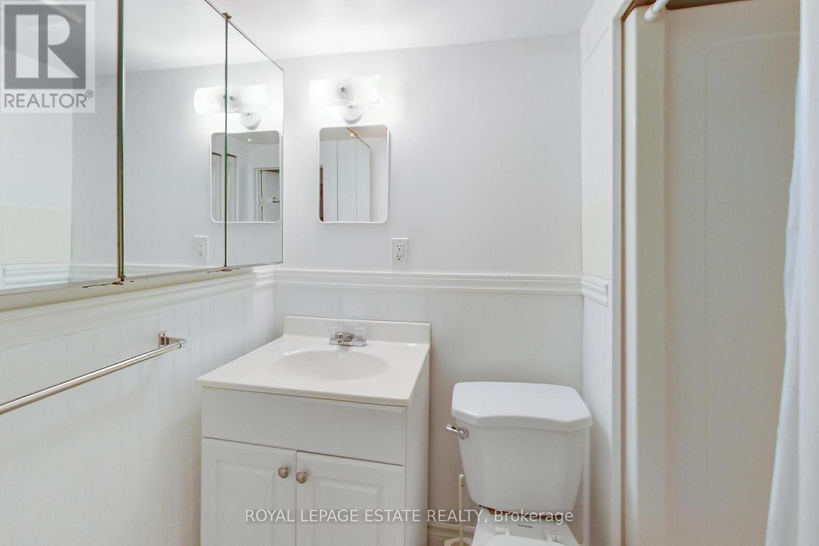 20 Stephenson Avenue, Toronto, Ontario  M4C 1G1 - Photo 20 - E13837722