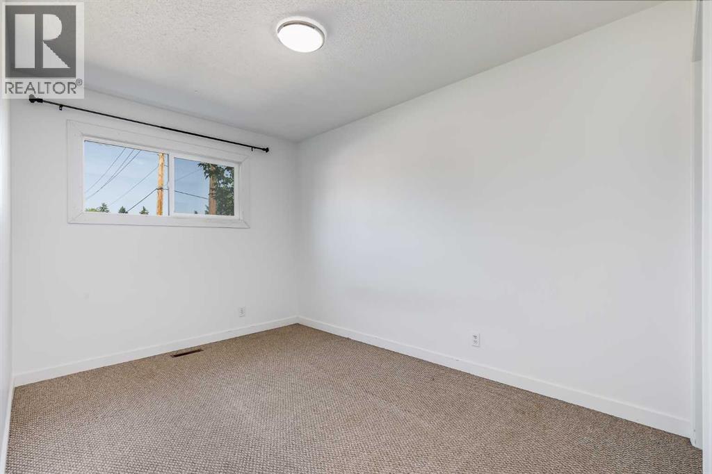 1230 Berkley Drive NW