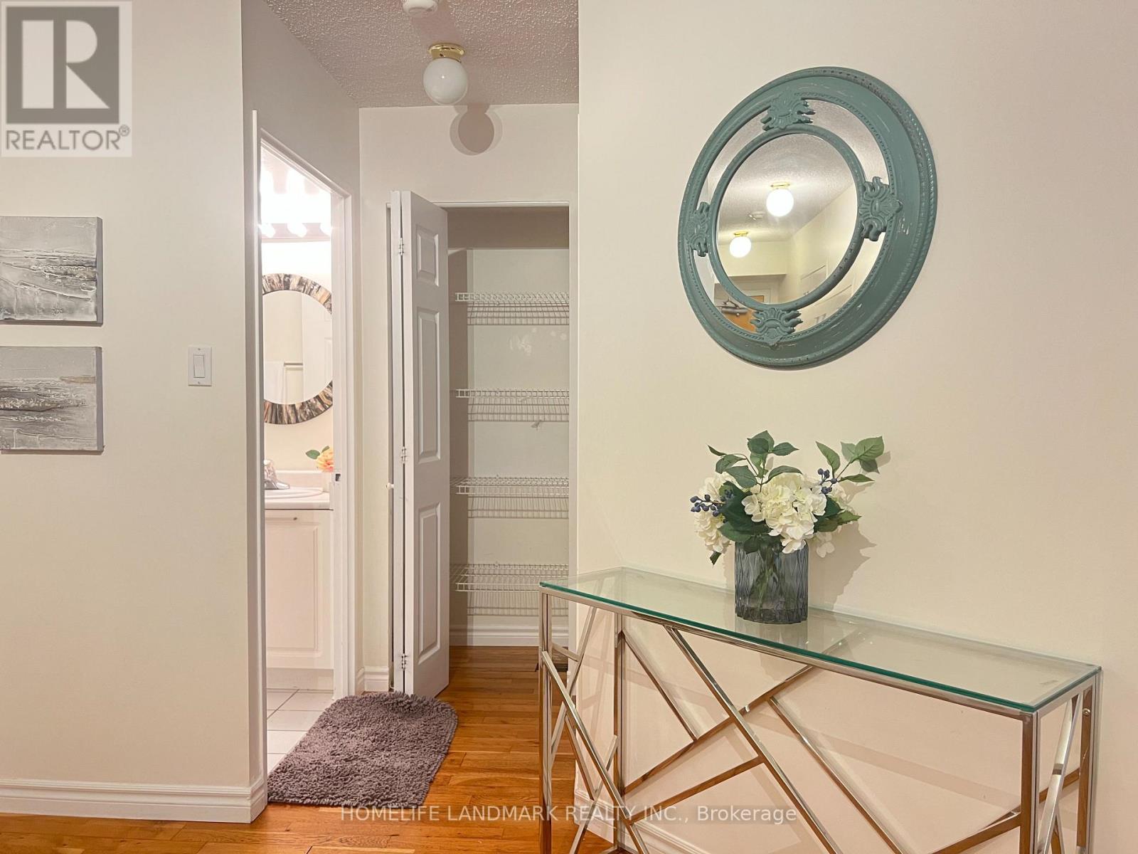 716 - 39 Parliament Street, Toronto, Ontario  M5A 4R2 - Photo 4 - C13827974