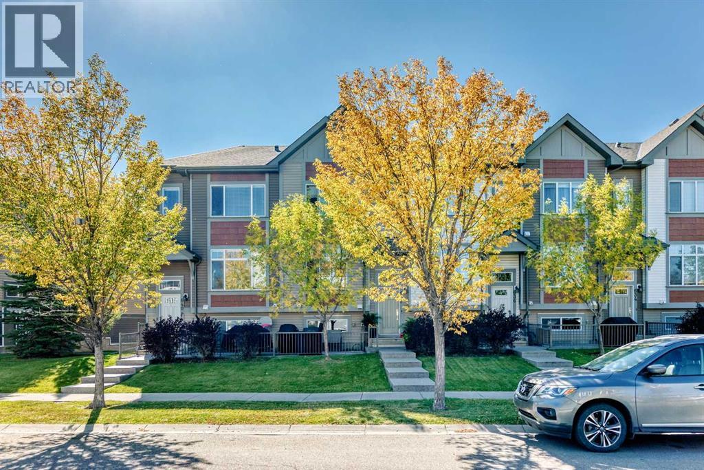 638 Copperpond Boulevard SE