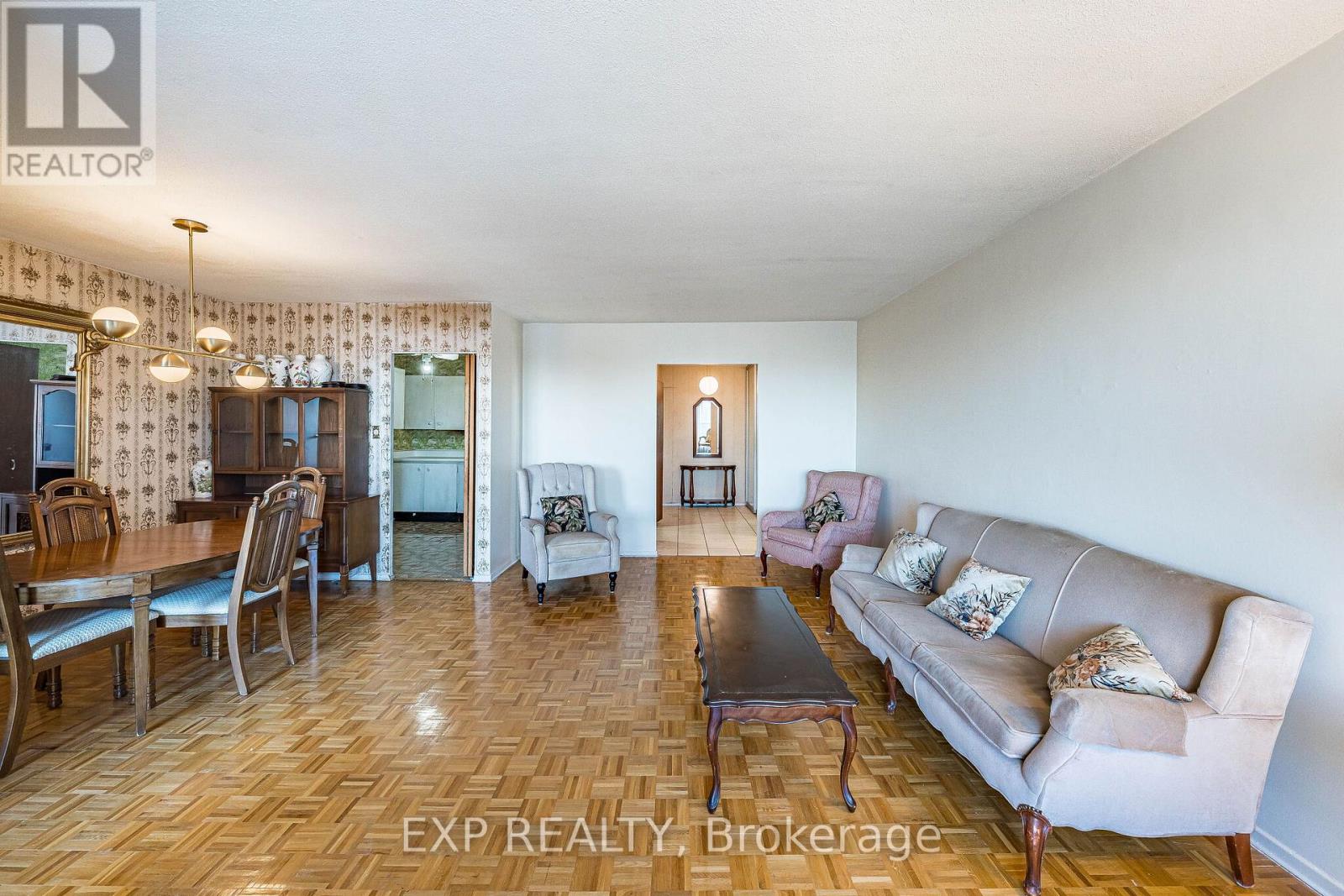 2412 - 85 Emmett Avenue, Toronto, Ontario  M6M 5A2 - Photo 11 - W13824618