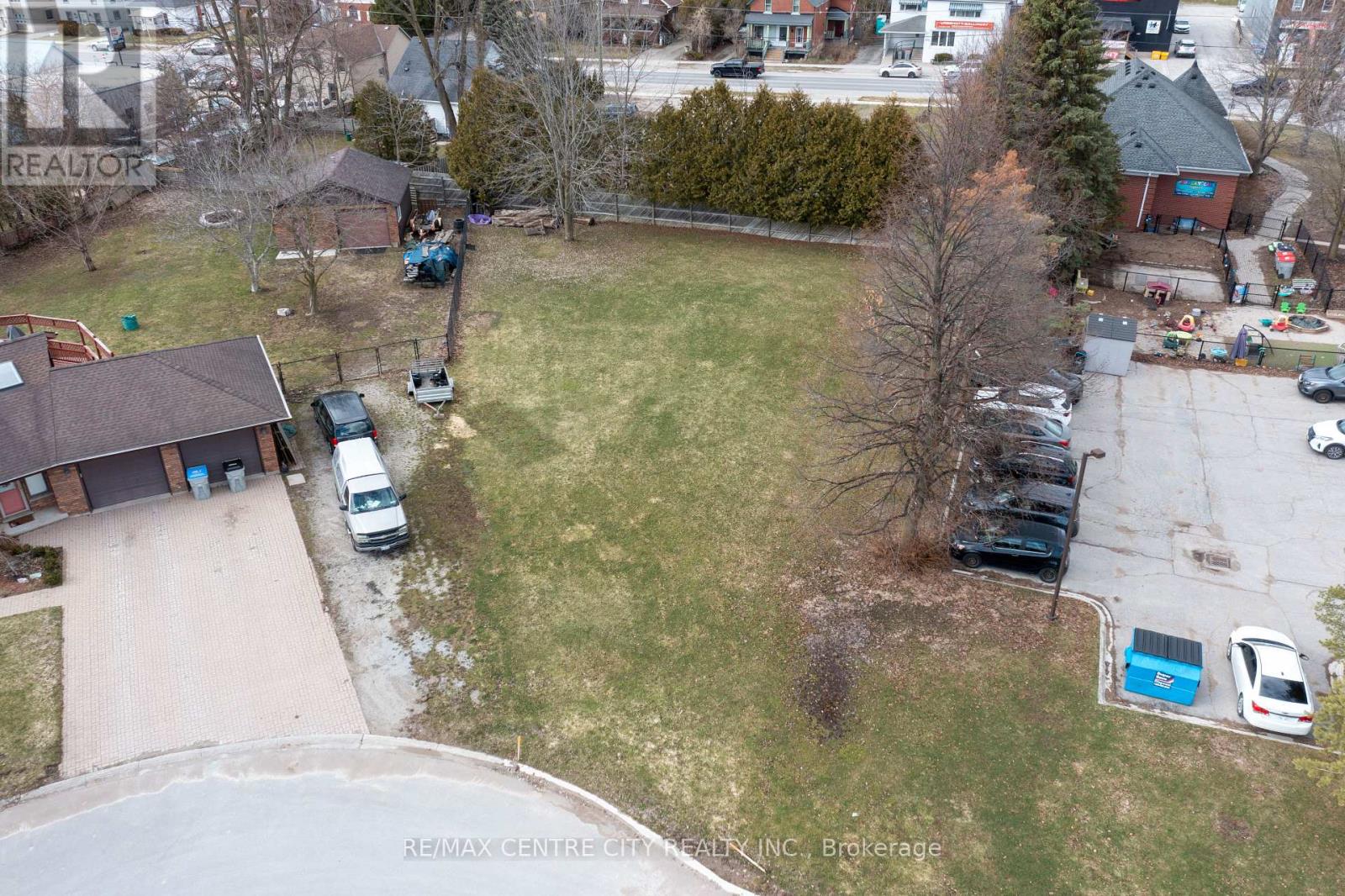 2 Kennedy Court, Middlesex Centre, Ontario  N0M 2A0 - Photo 12 - X13837740