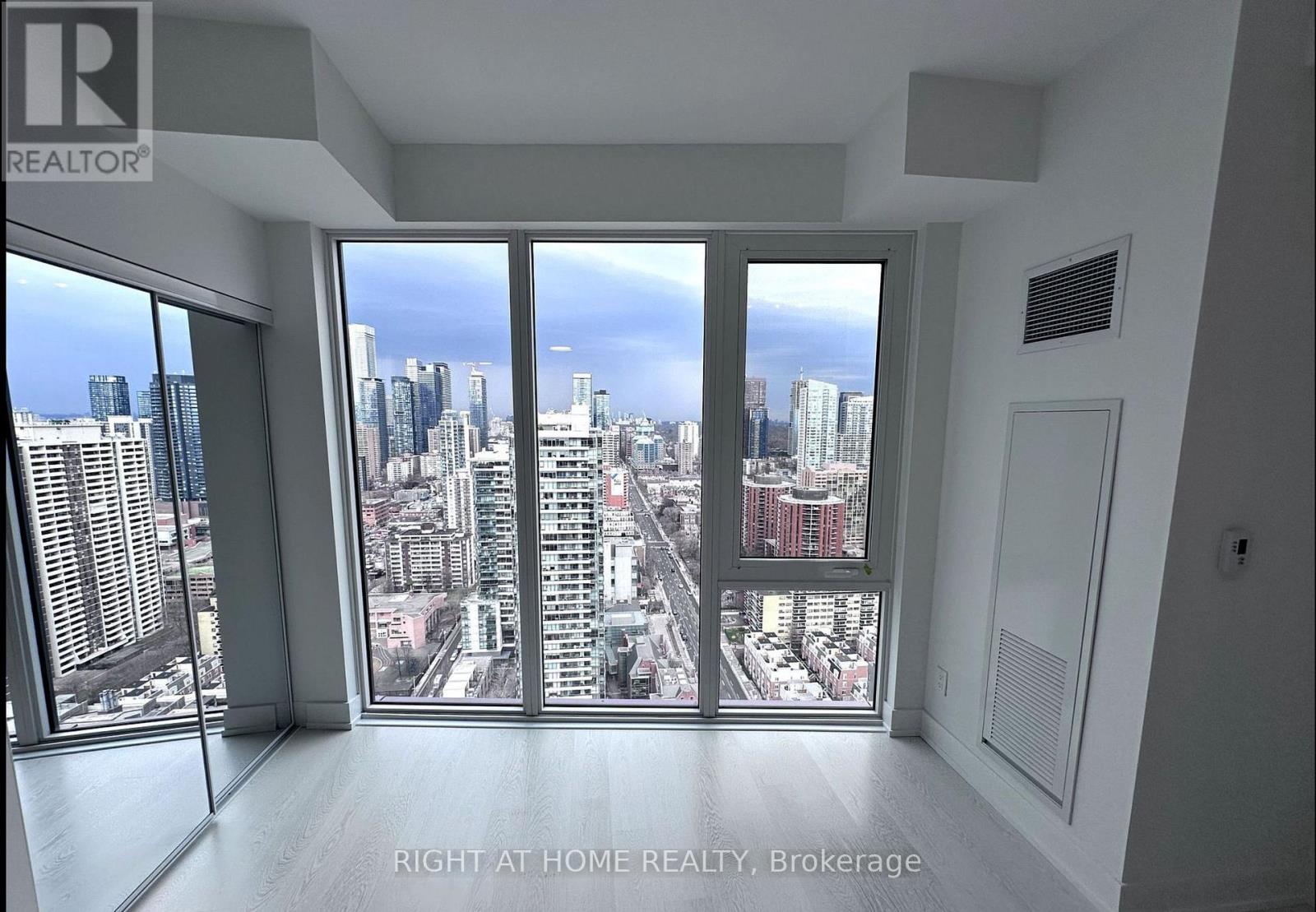 3310 - 308 Jarvis Street, Toronto, Ontario  M5B 0E3 - Photo 11 - C13837744