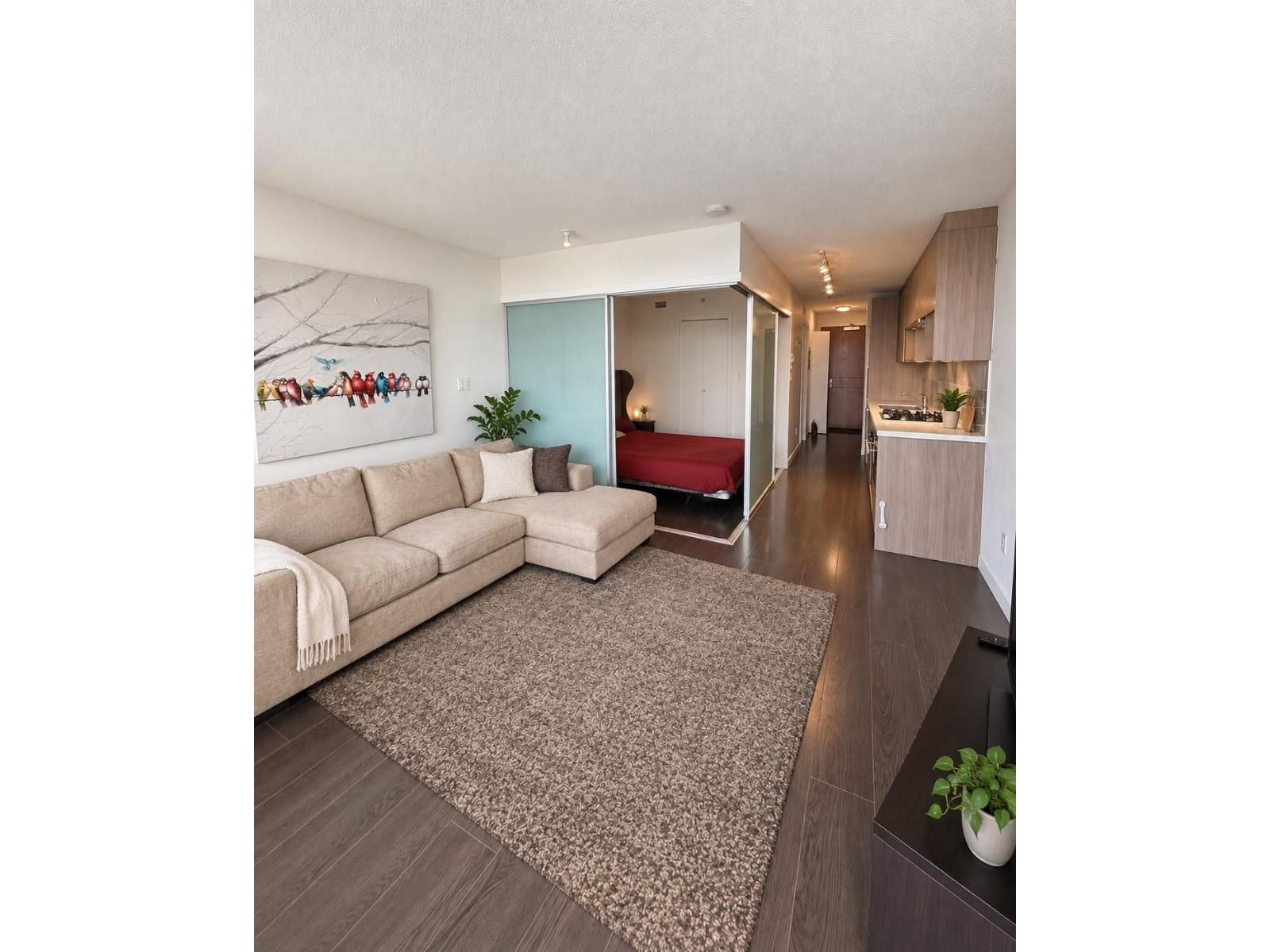 2510 13750 100 AVENUE, Surrey, British Columbia