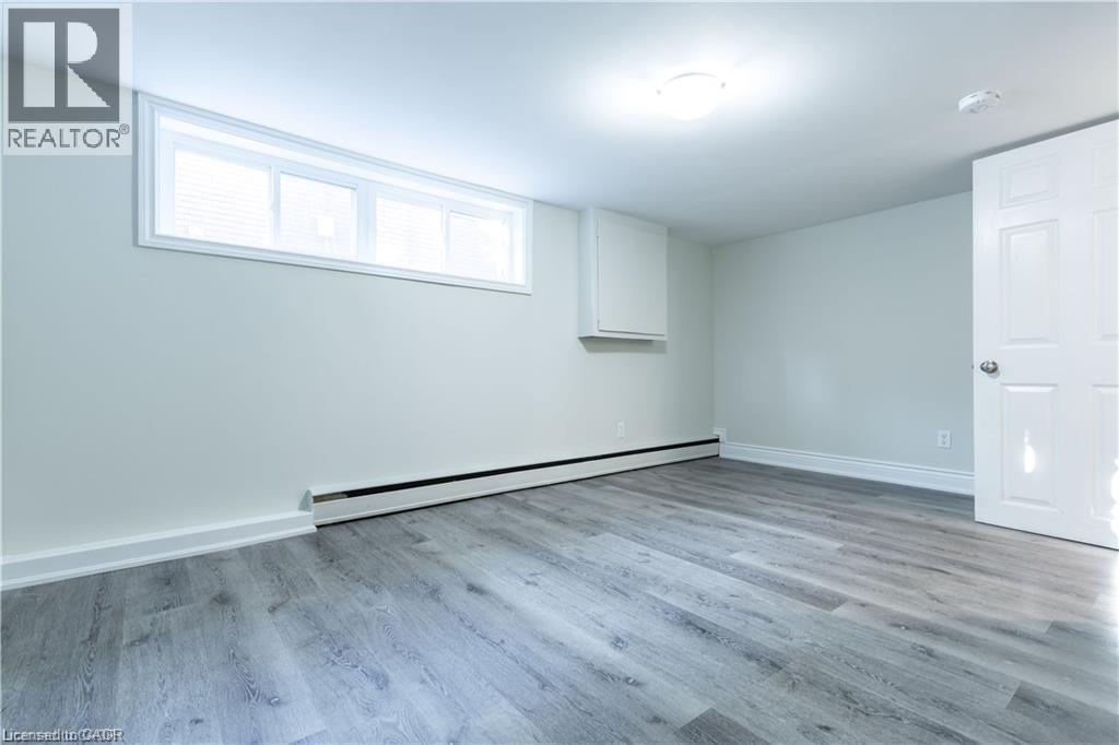 499 East 16th Street, Hamilton, Ontario  L9A 4K9 - Photo 30 - 40867137