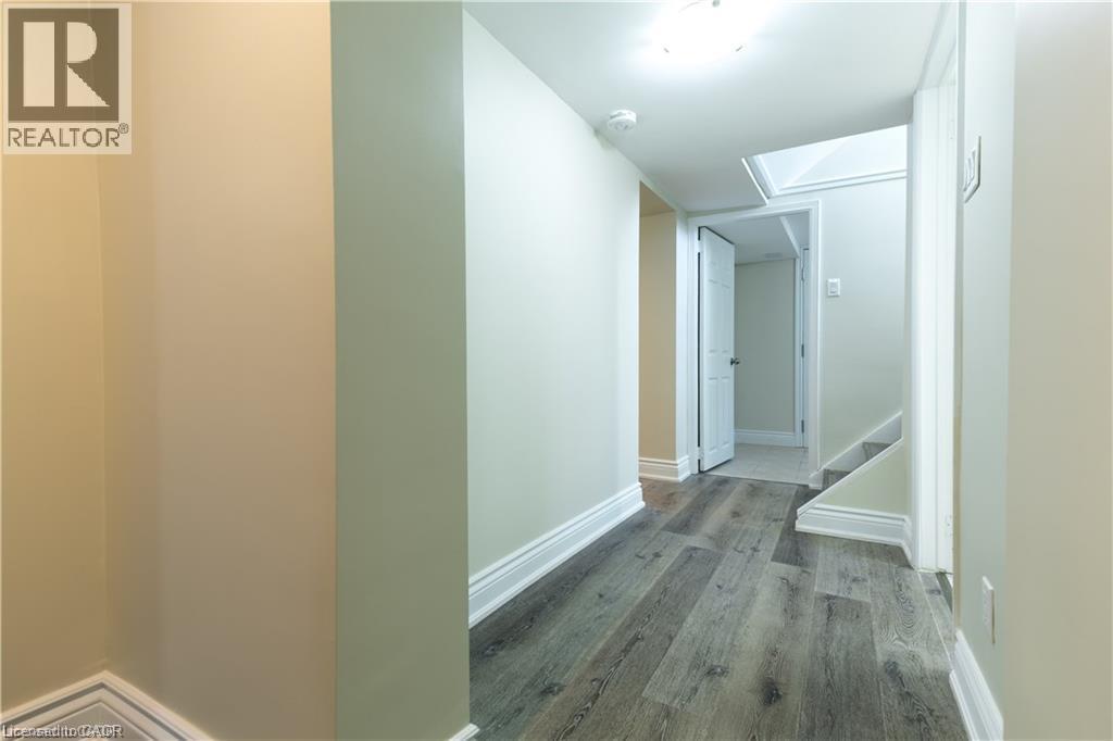 499 East 16th Street, Hamilton, Ontario  L9A 4K9 - Photo 22 - 40867137