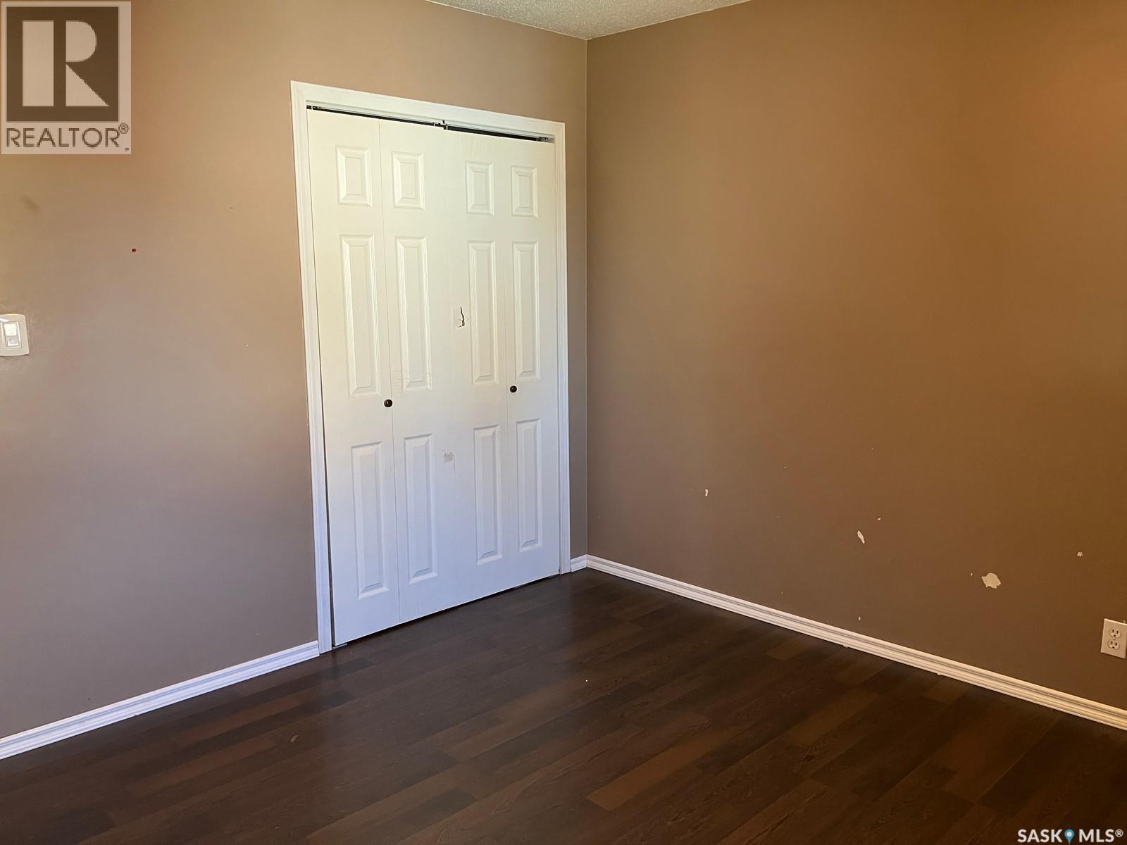 617 8th Avenue W, Nipawin, Saskatchewan  S0E 1E0 - Photo 18 - SK048707