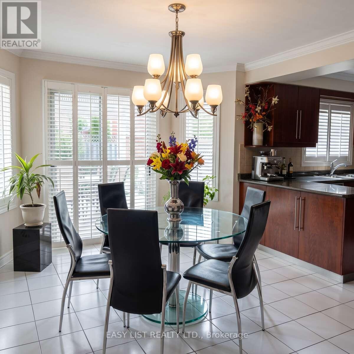 14 Gas Light Crescent, Vaughan, Ontario  L4L 8E8 - Photo 23 - N13725554