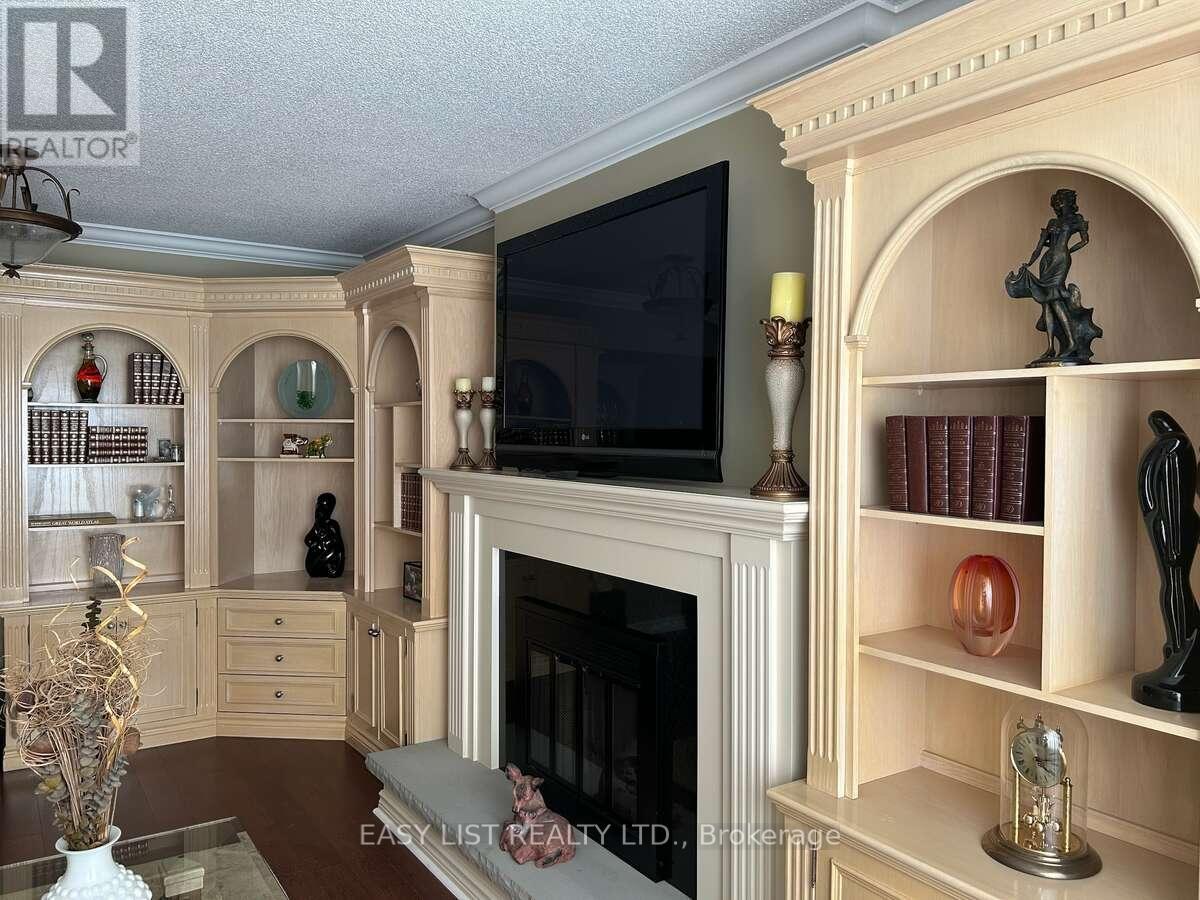 14 Gas Light Crescent, Vaughan, Ontario  L4L 8E8 - Photo 17 - N13725554
