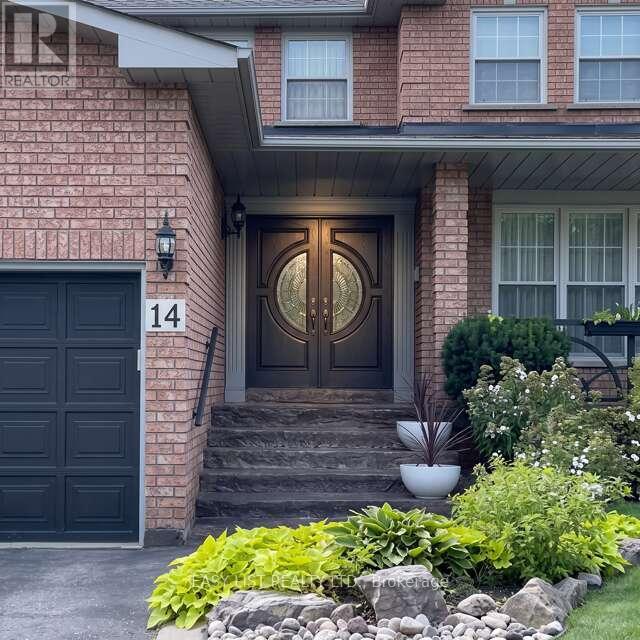 14 Gas Light Crescent, Vaughan, Ontario  L4L 8E8 - Photo 3 - N13725554