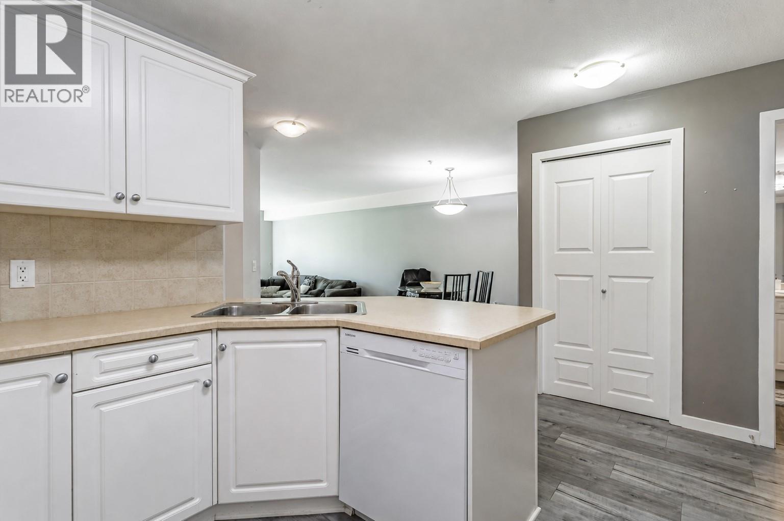 260 Franklyn Road Unit# 114, Kelowna, British Columbia  V1X 8C1 - Photo 4 - 10385106