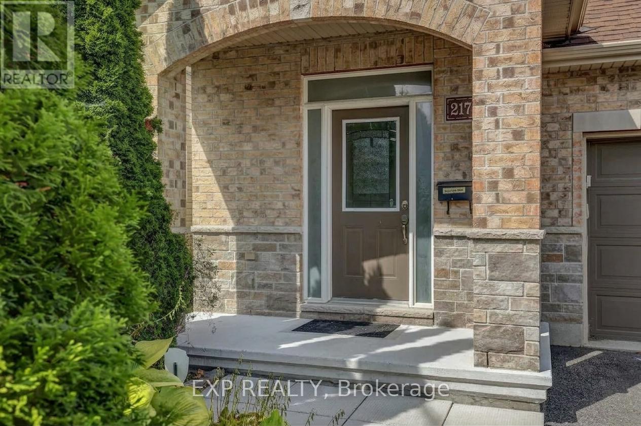 217 Claridge Drive, Ottawa, Ontario  K2J 5V8 - Photo 3 - X13837760