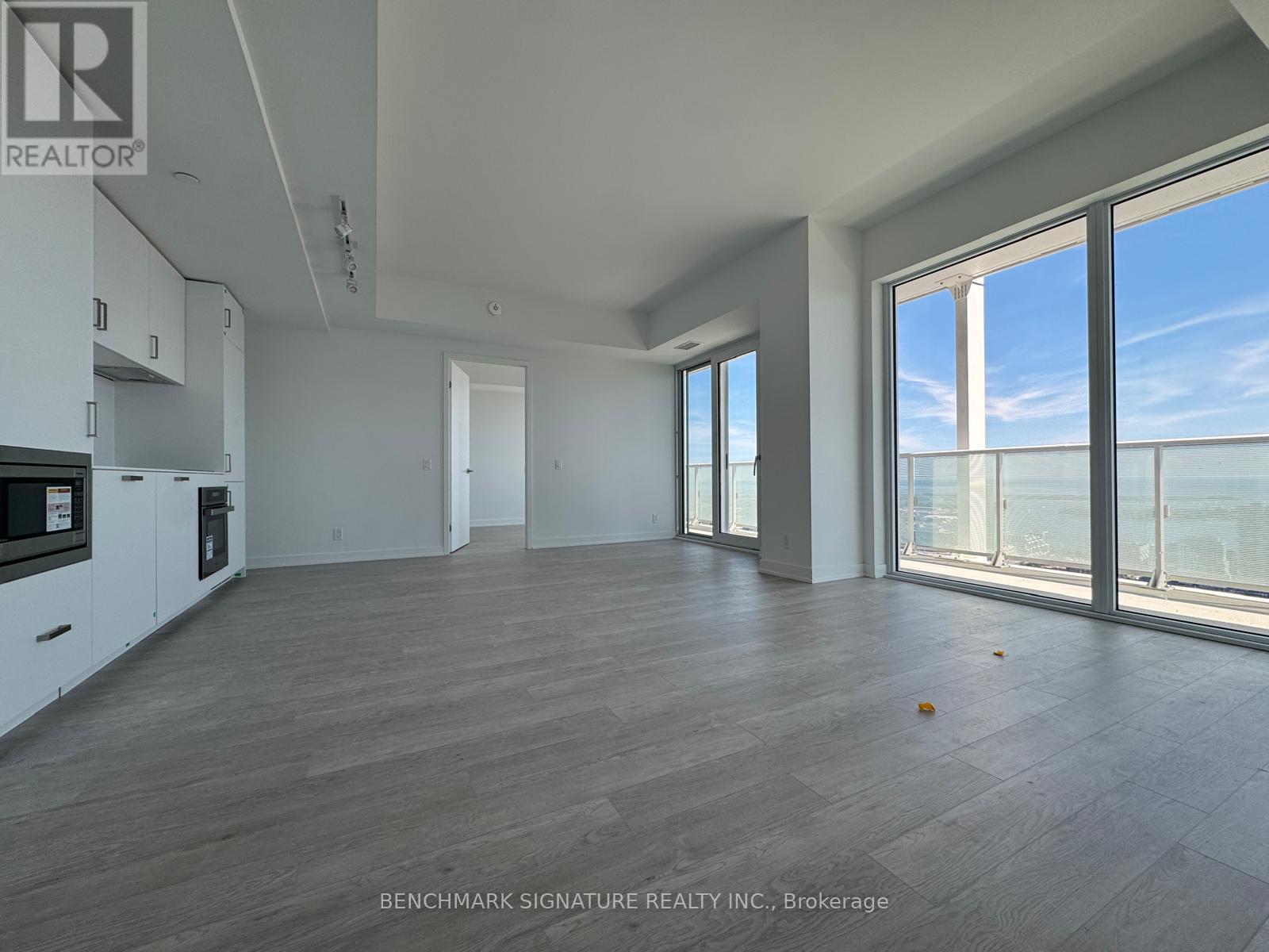 5806 - 88 Queen Street E, Toronto, Ontario  M5C 0B6 - Photo 9 - C13837778