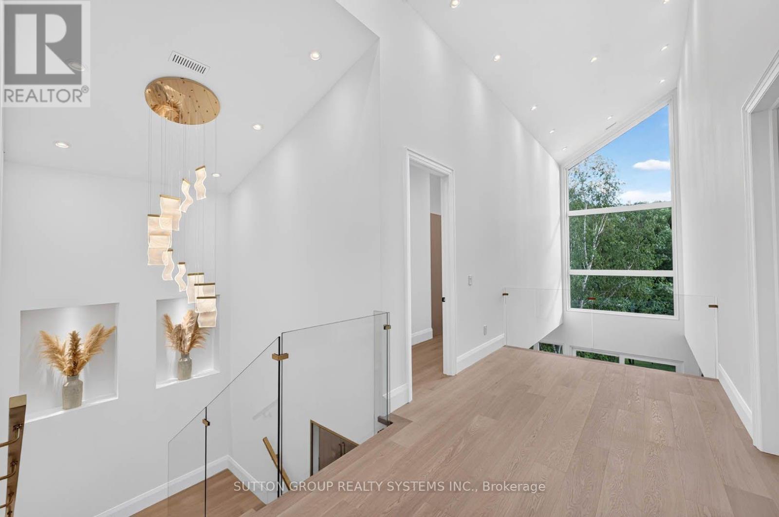 272 Renforth Drive, Toronto, Ontario  M9C 2K9 - Photo 16 - W13837754