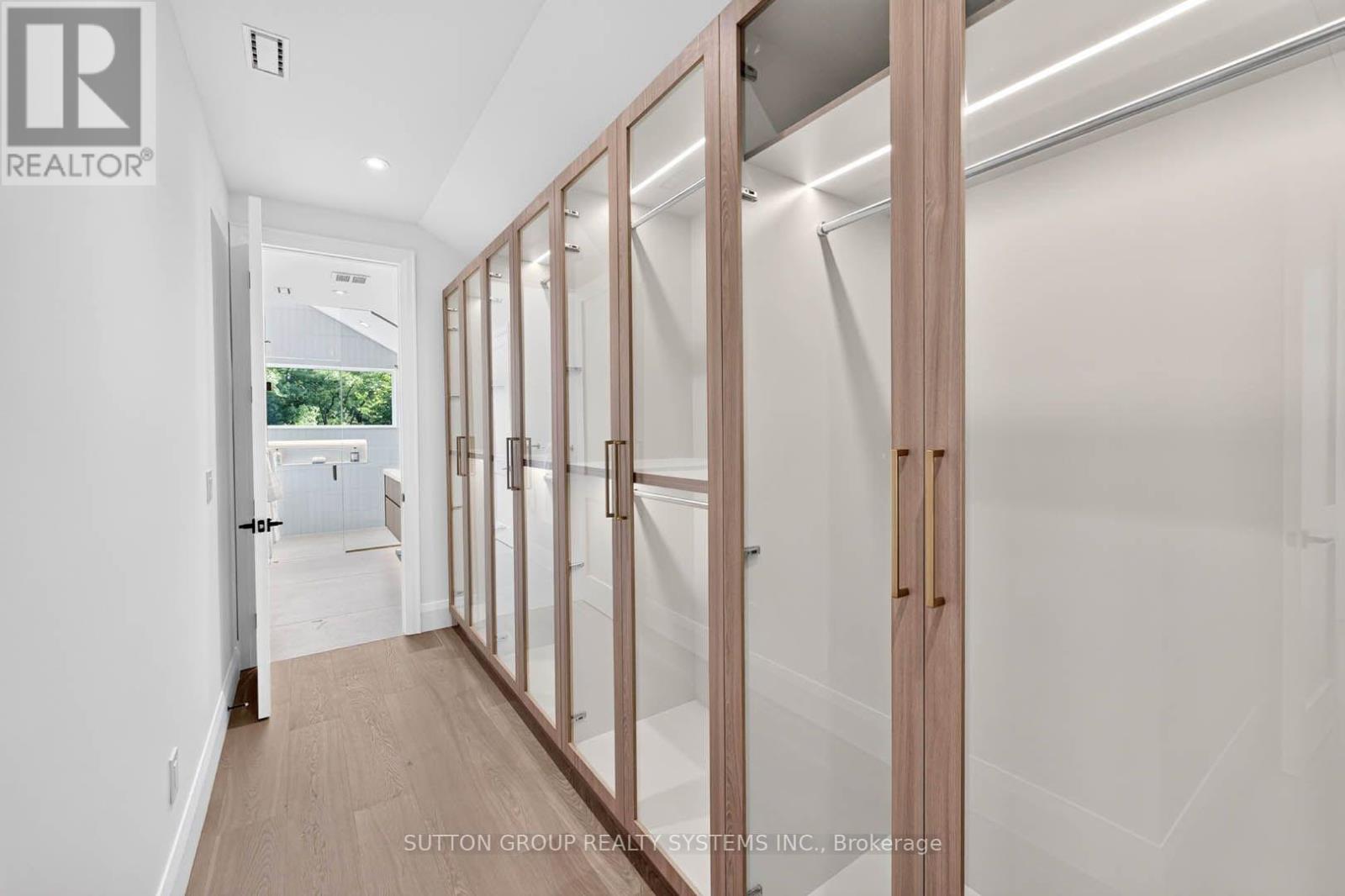 272 Renforth Drive, Toronto, Ontario  M9C 2K9 - Photo 25 - W13837754