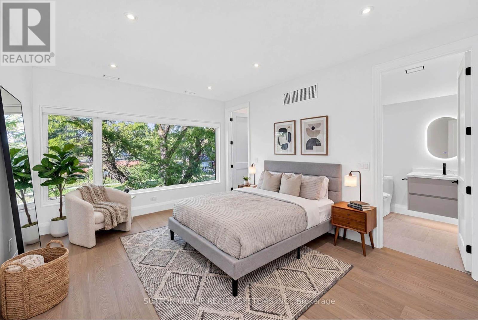 272 Renforth Drive, Toronto, Ontario  M9C 2K9 - Photo 27 - W13837754
